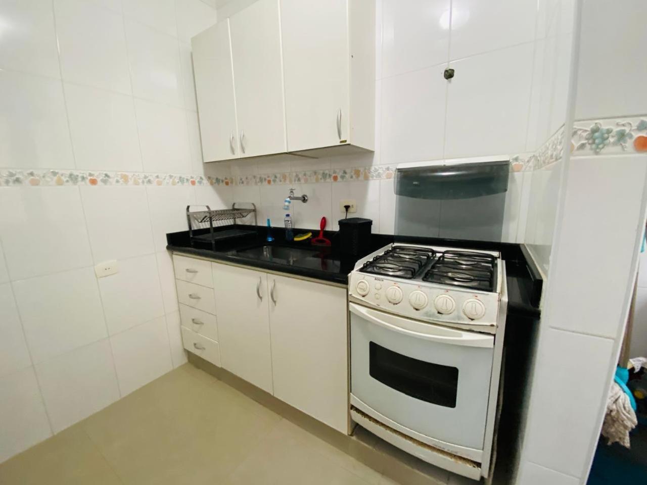 Apto De Um Dorm Centro Pitangueiras Apartamento